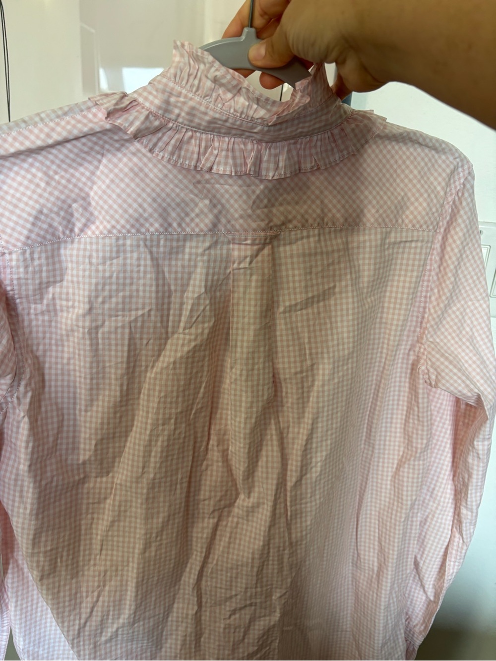 jcrew NWT Pink Gingham Ruffle Collar Button-Up Shirt - Picture 2 of 3